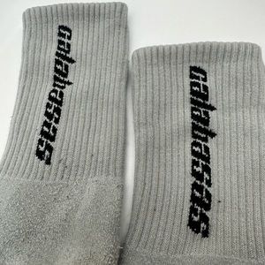 Yeezy season6 Calabasas SOCKS 3足セット 新品 Yeezy Season 6 - Calabasas 3 Pack Socks | HBX - Globally